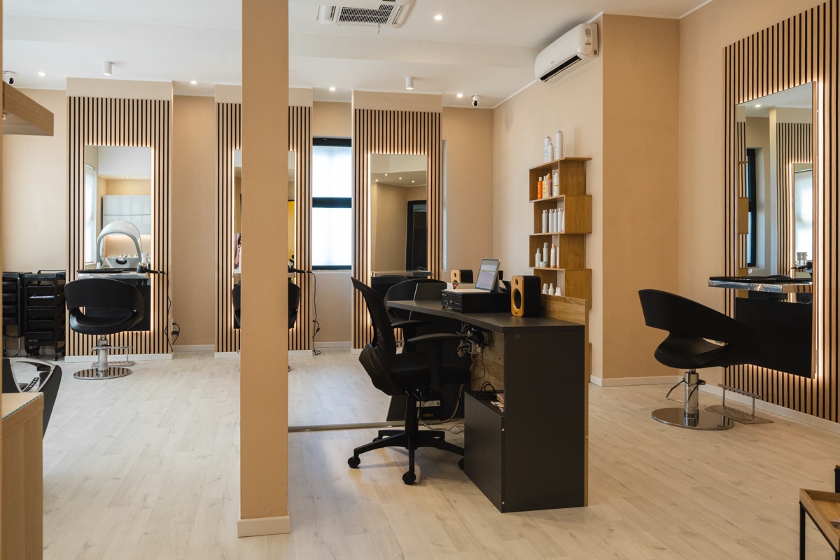 Design d'Interni & Specchiere